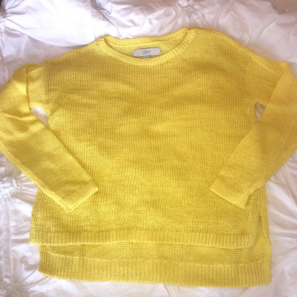 Ann Taylor LOFT yellow sweater never worn sz XS